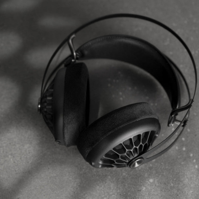 Meze Audio 105 AER over-ear headphones