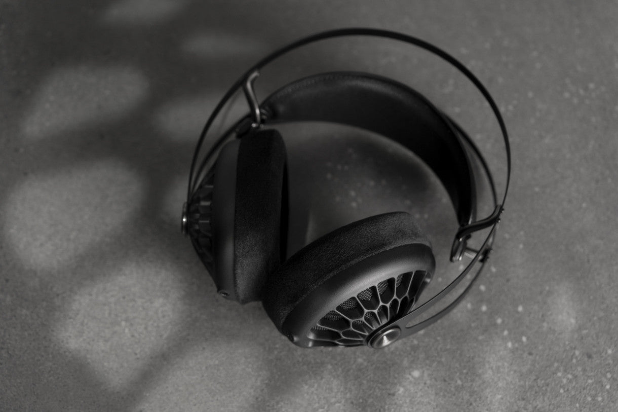 Meze Audio 105 AER over-ear headphones