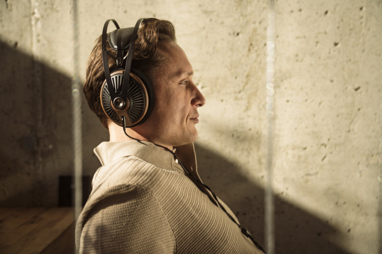 Meze Audio 105 SILVA avoimet sankakuulokkeet
