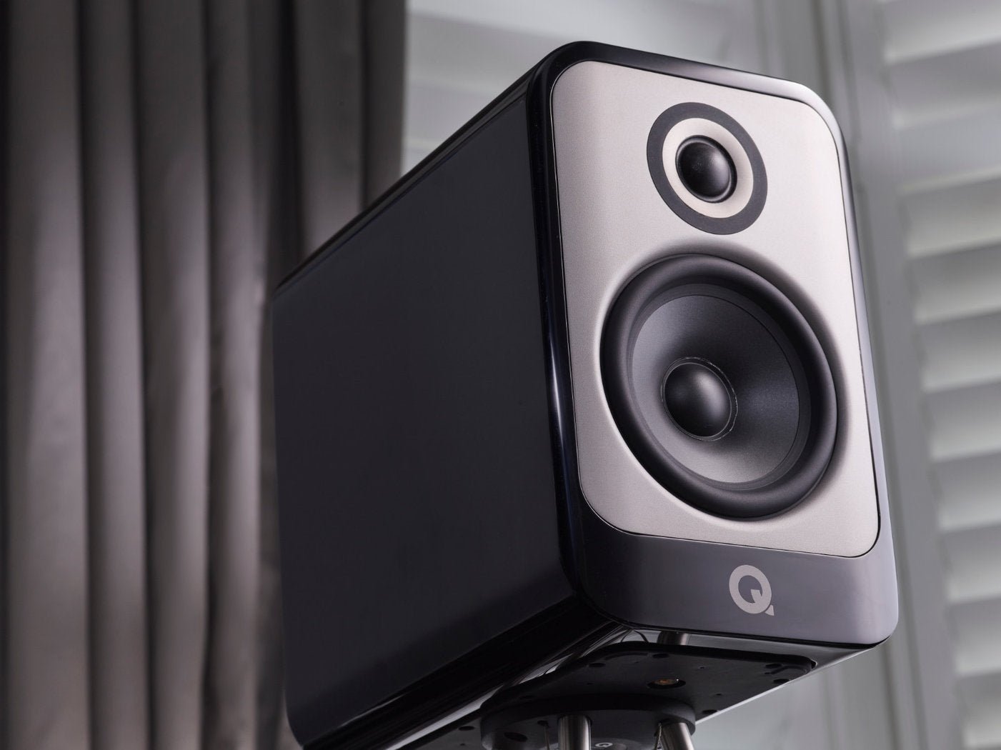 Q Acoustics Concept 30 jalustakaiutinpari | Hifikaupat.fi