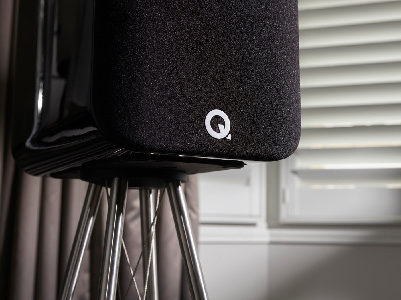 Q Acoustics Concept 30 jalustakaiutinpari | Hifikaupat.fi