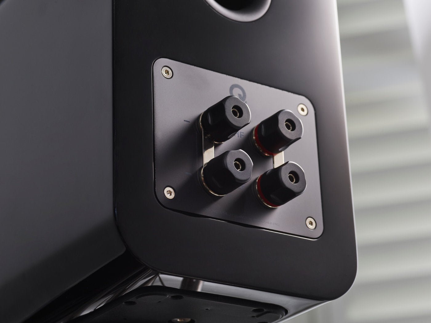 Q Acoustics Concept 30 jalustakaiutinpari | Hifikaupat.fi