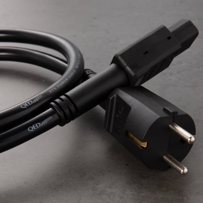 QED XT5 virtakaapeli | Hifikaupat.fi