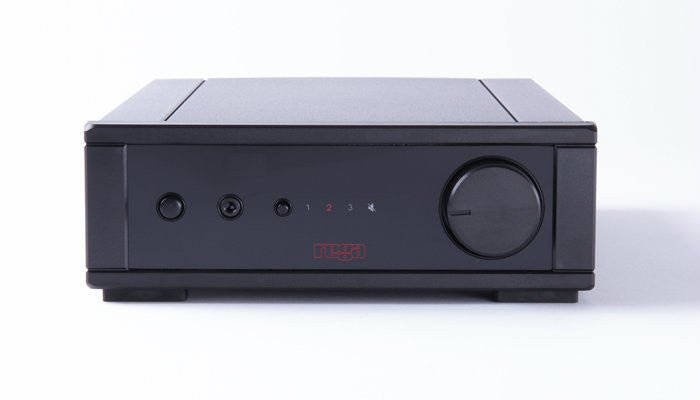 Rega io integroitu vahvistin | Hifikaupat.fi