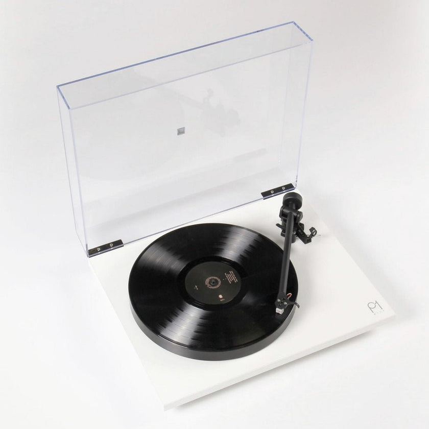 Rega Planar 1 Plus levysoitin valkoinen